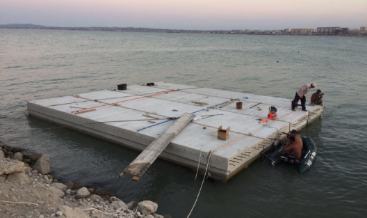 300m2 Floating Cafeteria Platform
